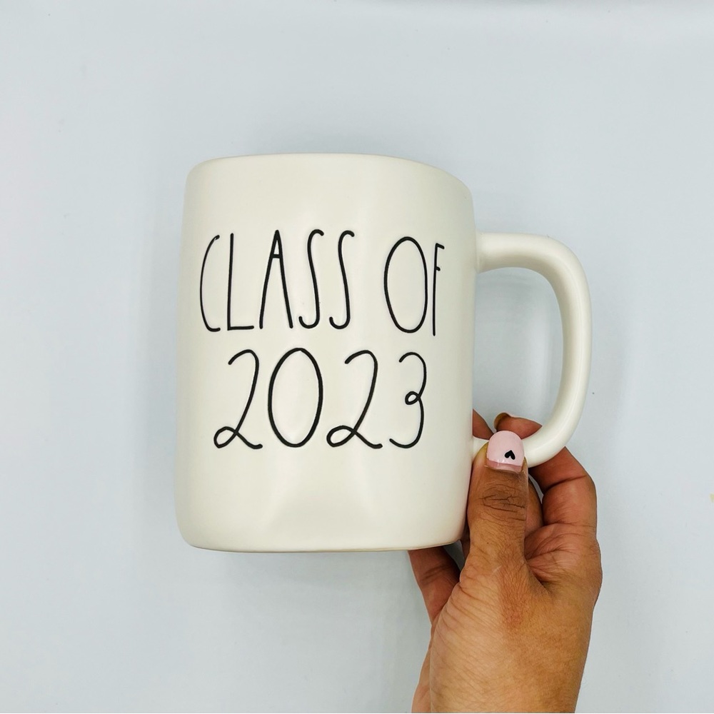 Class 2023 Rae Dunn mug
